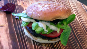 VÉGÉ BURGER