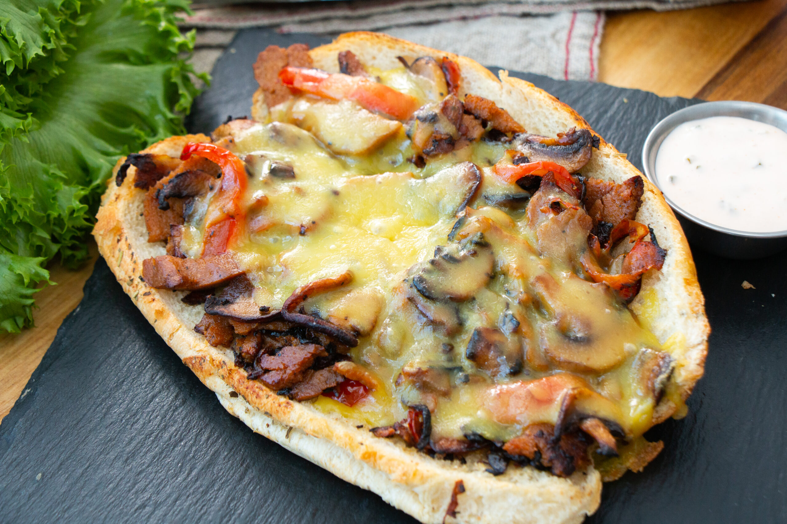 Sandwich Philly cheesesteak au seitan